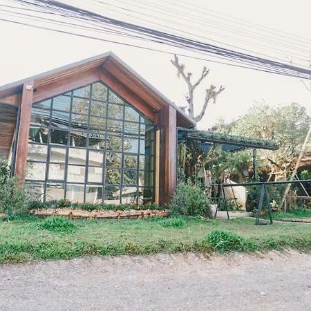 Ferienwohnung Yayo Coffee And Bed Chiang Rai Exterior foto